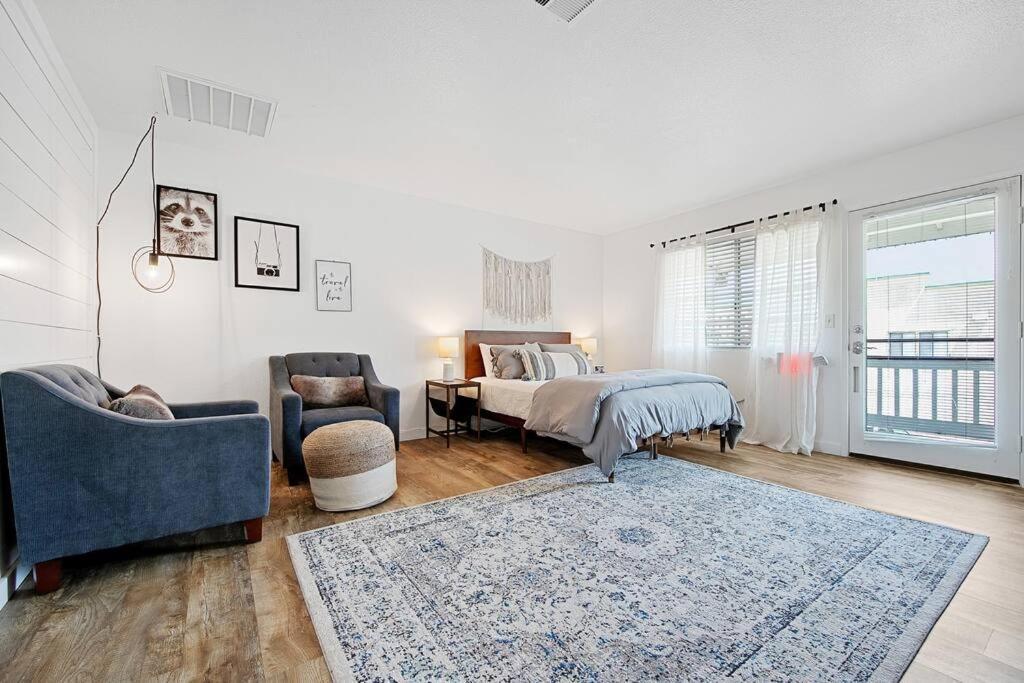 Couples Studio 1 W Full Kitchen Apartment Oakhurst Bagian luar foto